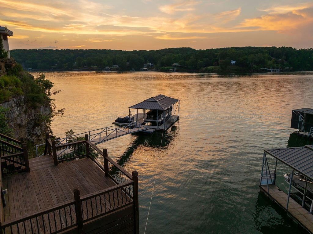 Image 4: DJI_20260806195230_0263_D