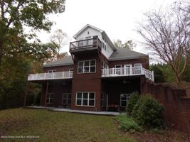47 LYNNWOOD Dr