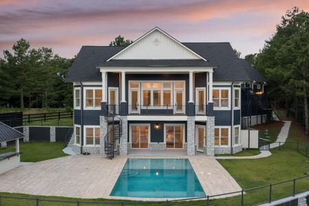 75 COUNTY ROAD 2021