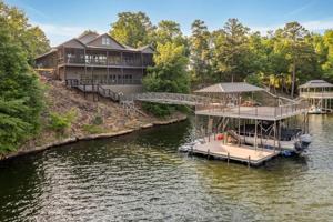 127 COUNTY ROAD 221