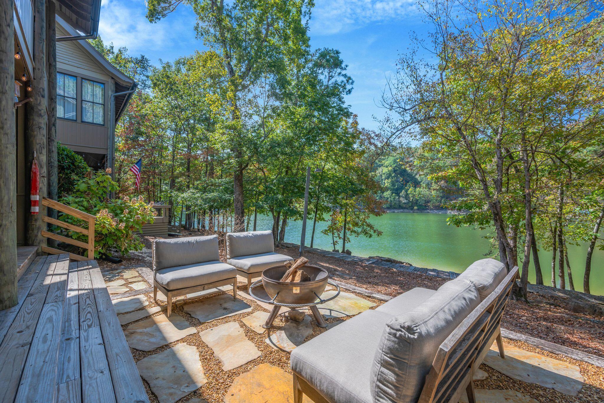 Image 3: Private Terrace