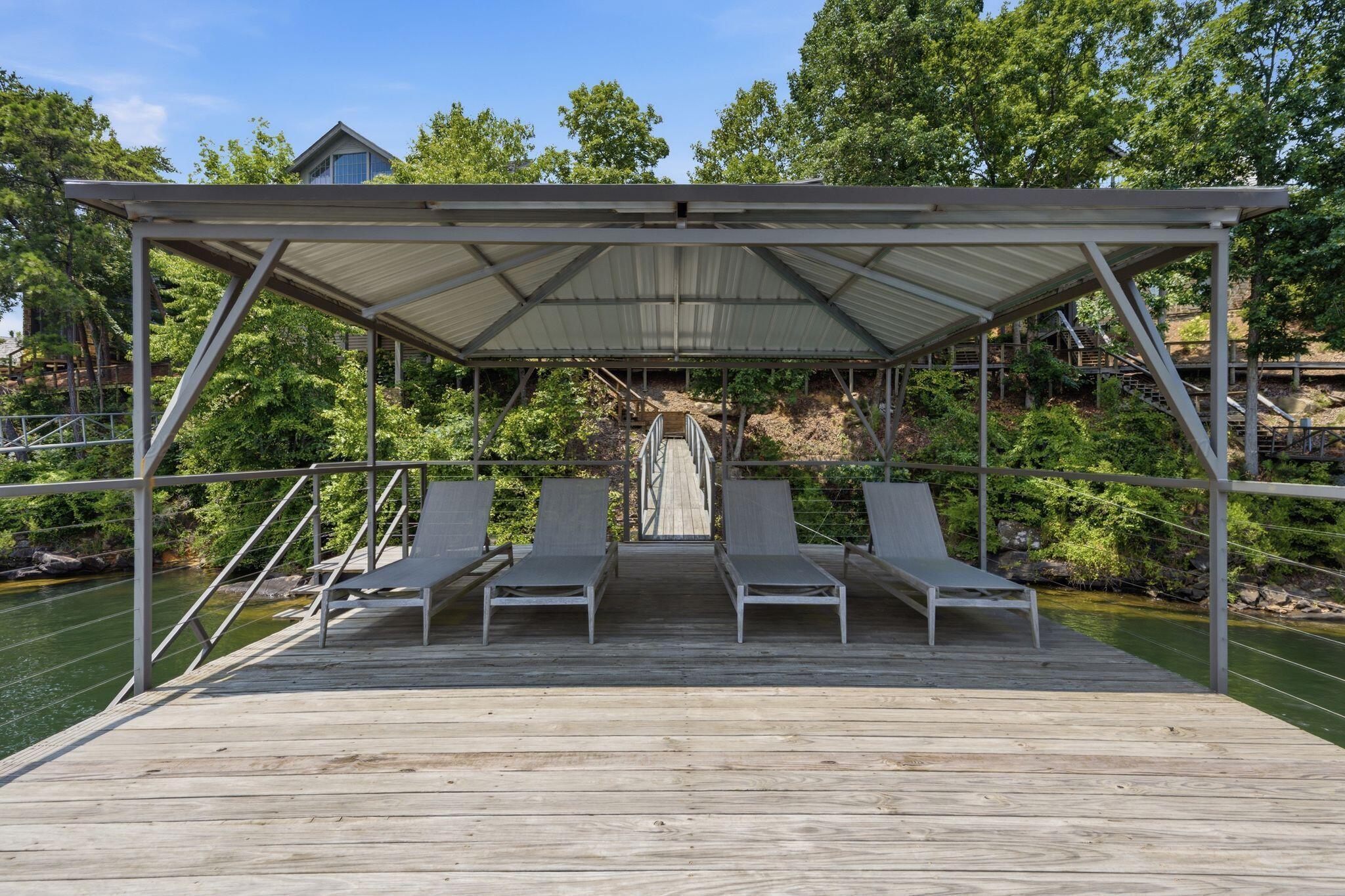 Image 4: Dock