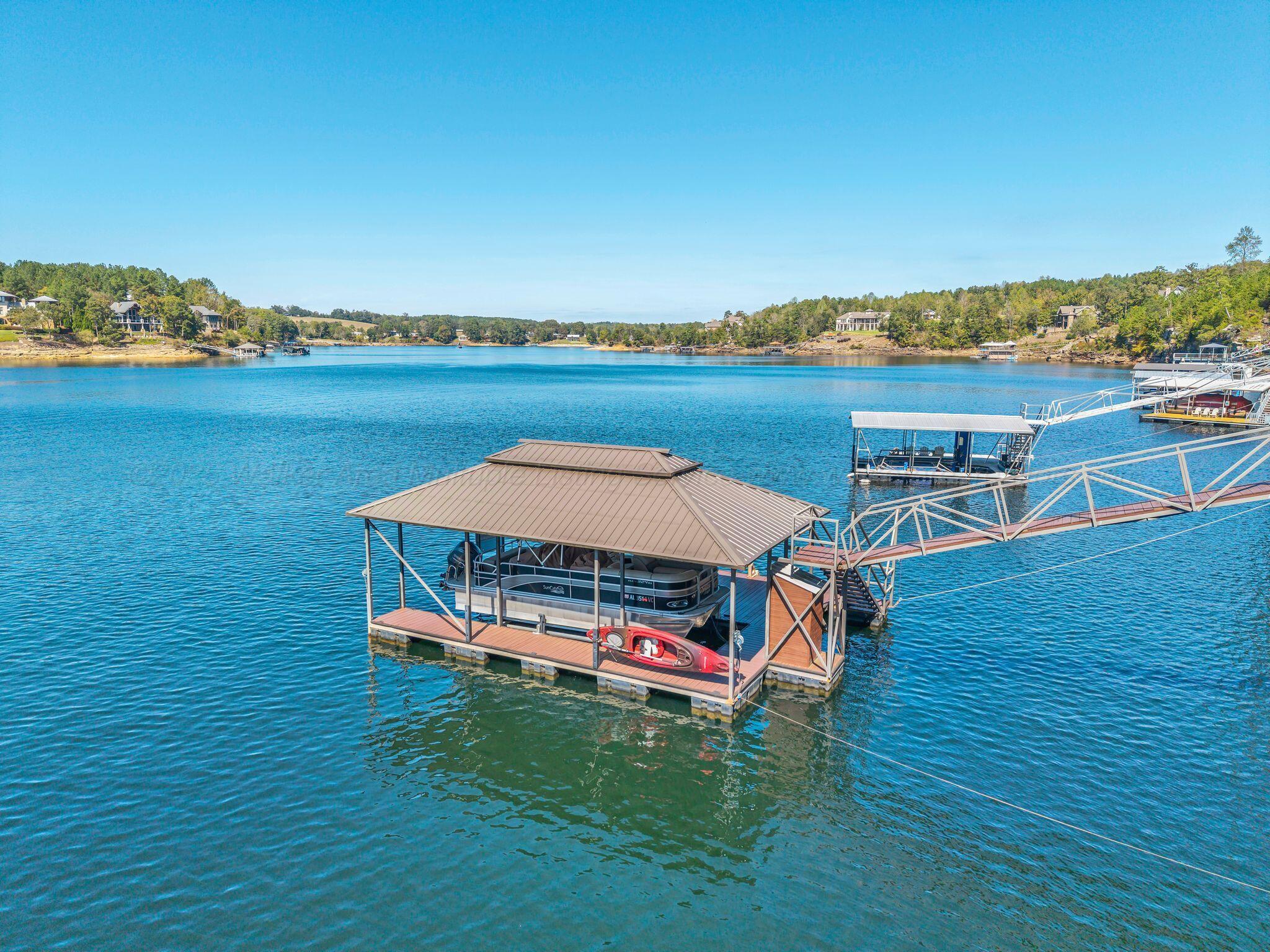 Image 4: Dock