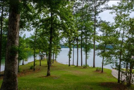 148 SUNNY Ln