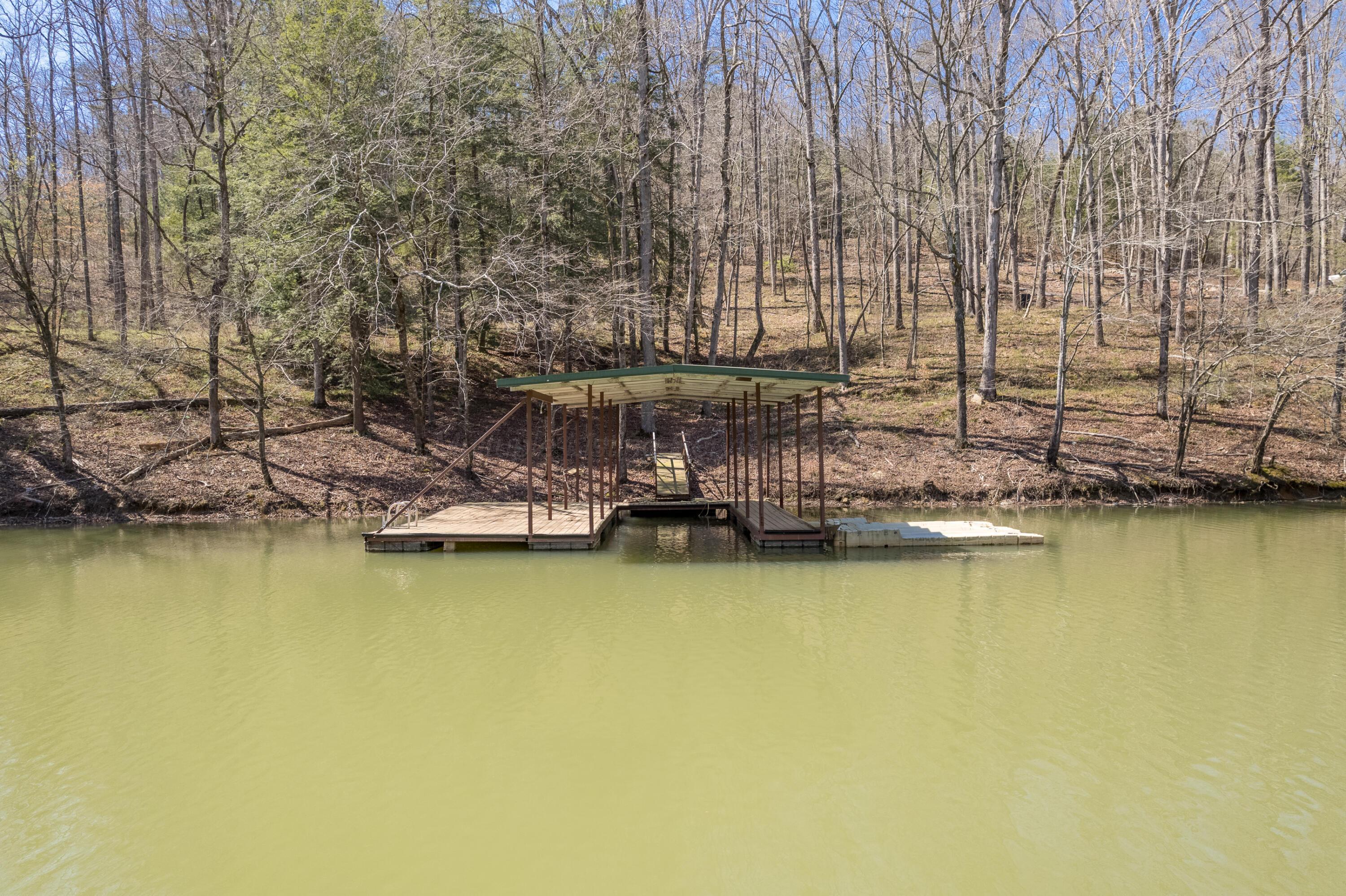 Image 4: Dock