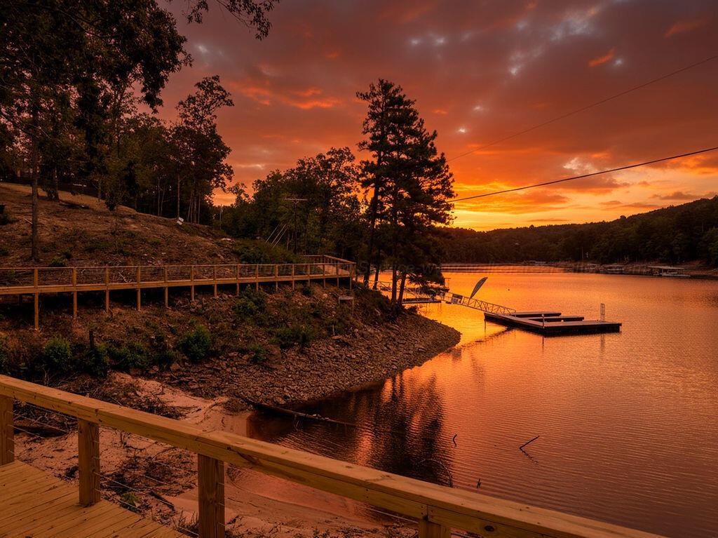 Image 4: boardwalk 3