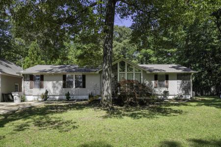 351 ARROWHEAD Rd