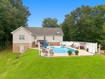 64 PINEDALE SHORES Rd