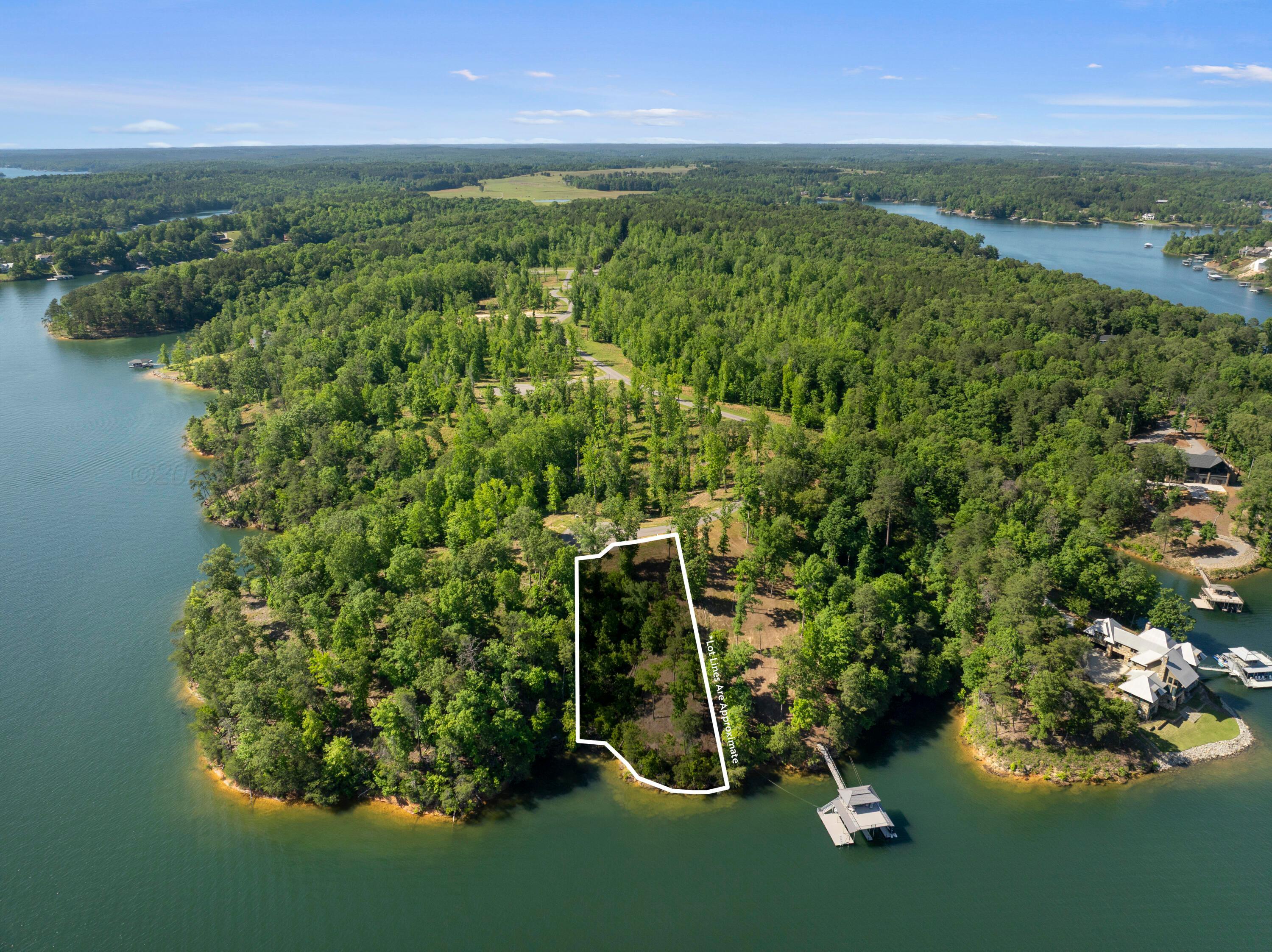 Image 1: Lot 18