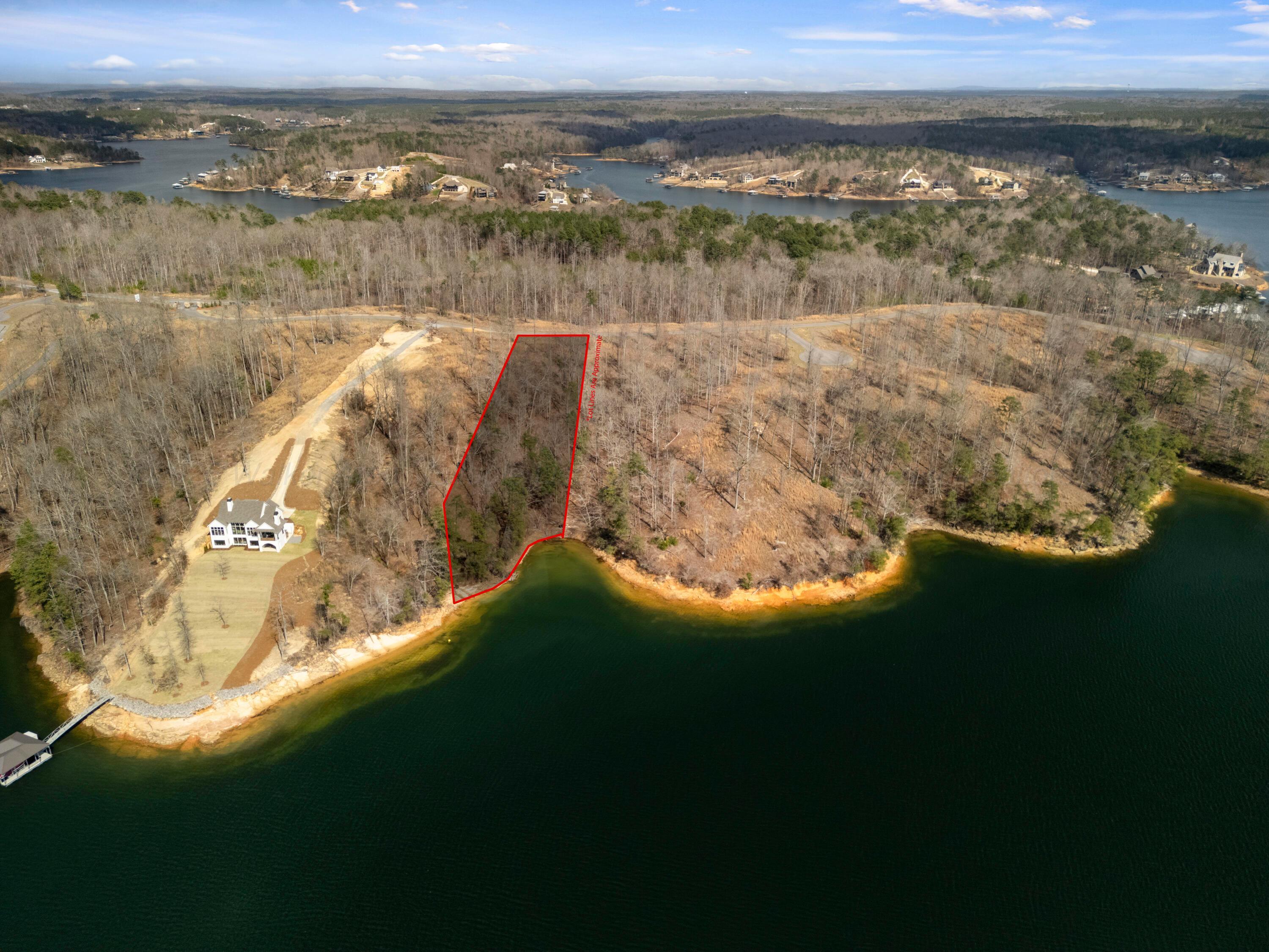 Image 3: Lot 6