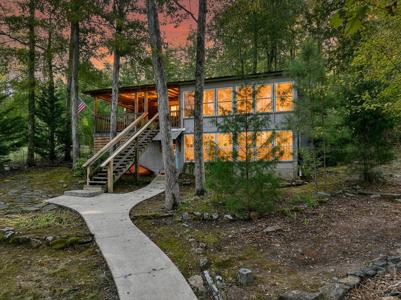 148 JOY Rd
