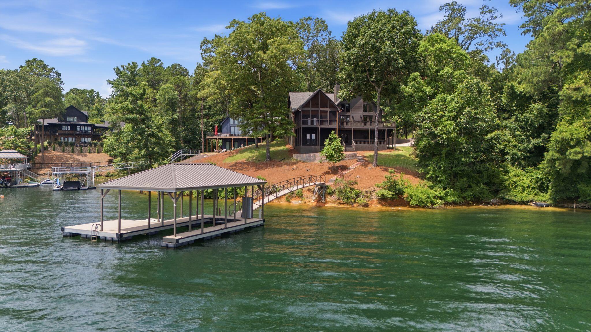 Image 2: Lakeside