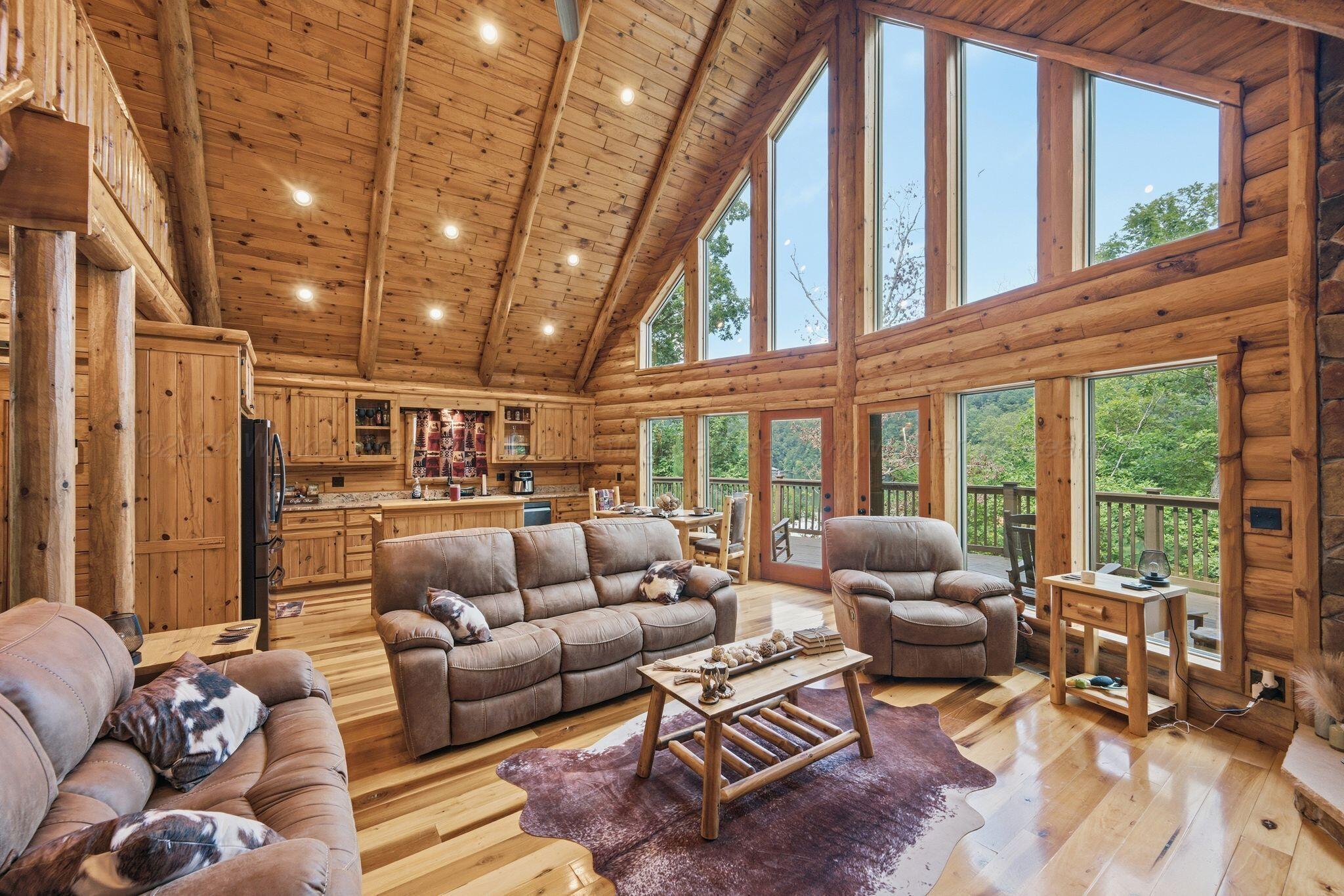 Image 3: Great Room