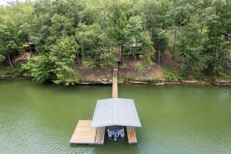 372 COUNTY RD 4104