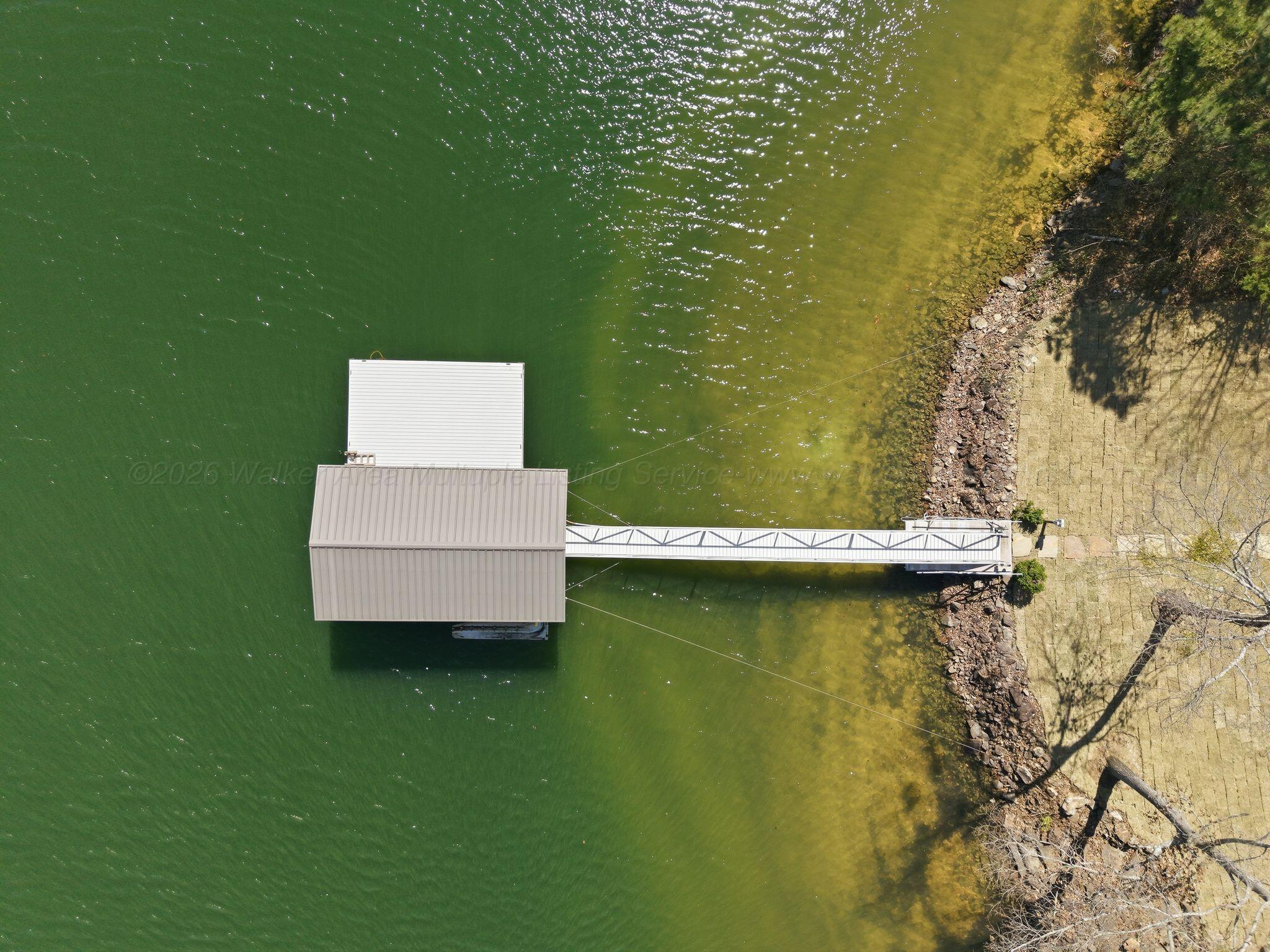Image 3: Dock