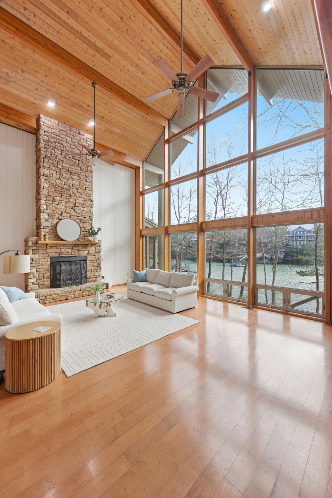 Image 4: Great Room