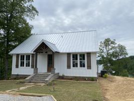 6 COUNTY ROAD 373