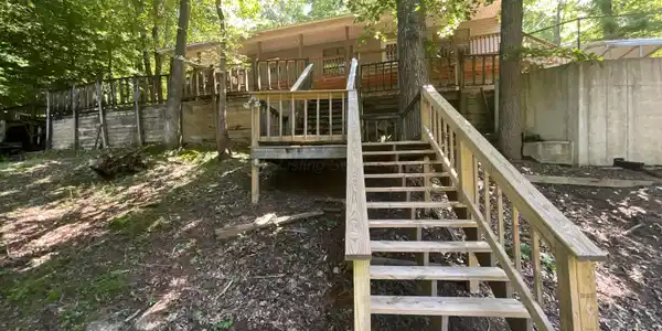 932 BLACK TOP Rd