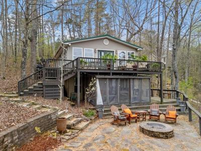 221 COUNTY ROAD 169