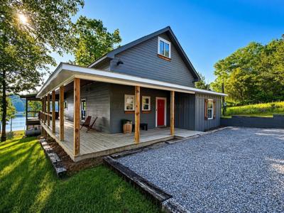 16 BUCK WILLIAMS POINT