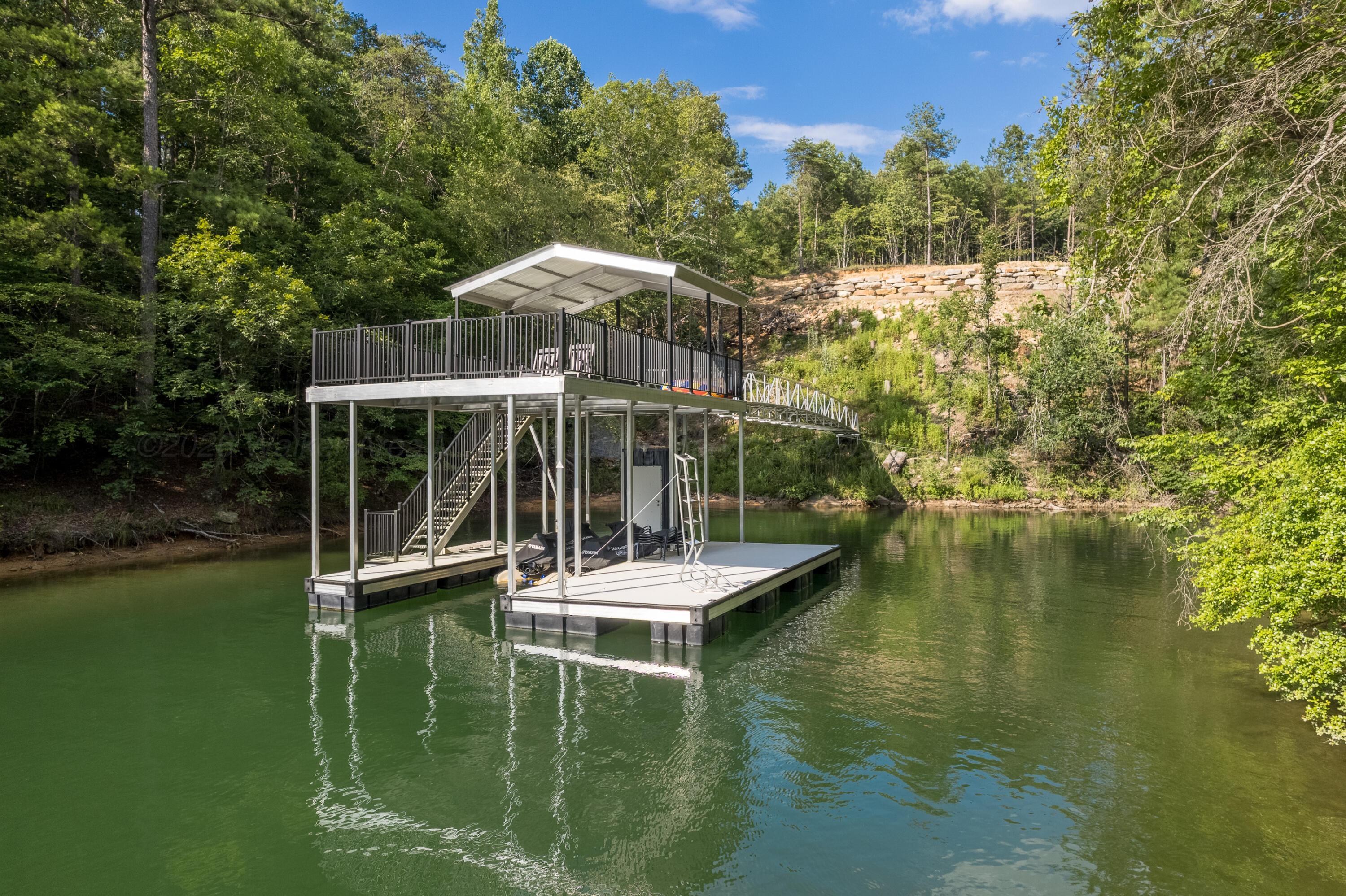 Image 1: Dock