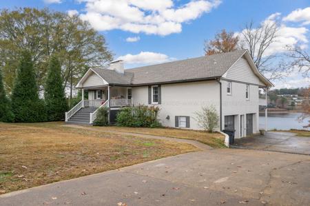 372 BRIDGEVIEW Rd
