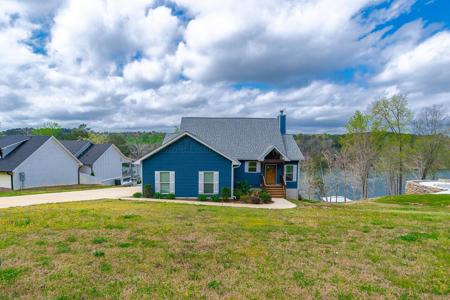 294 COUNTY ROAD 907