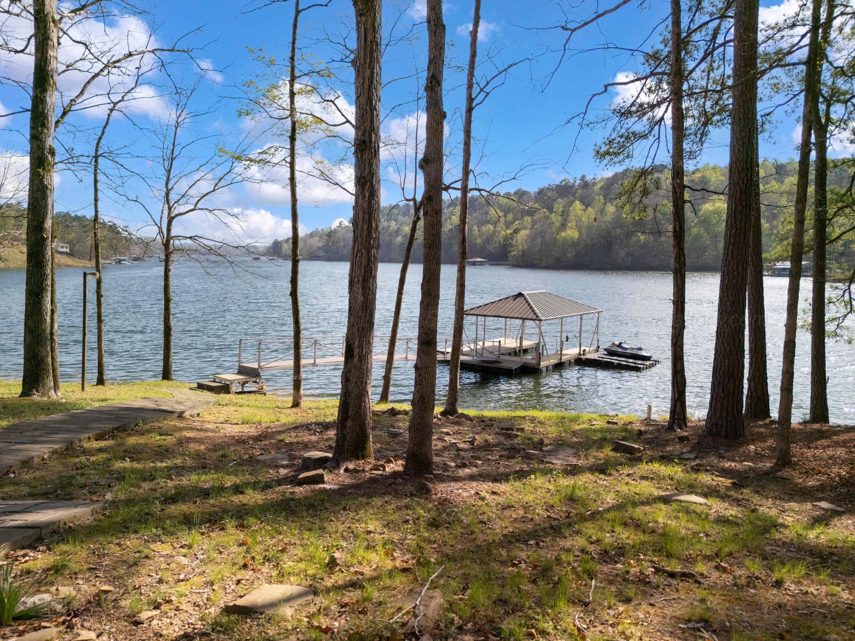 Image 3: DJI_20260401162038_0588_D