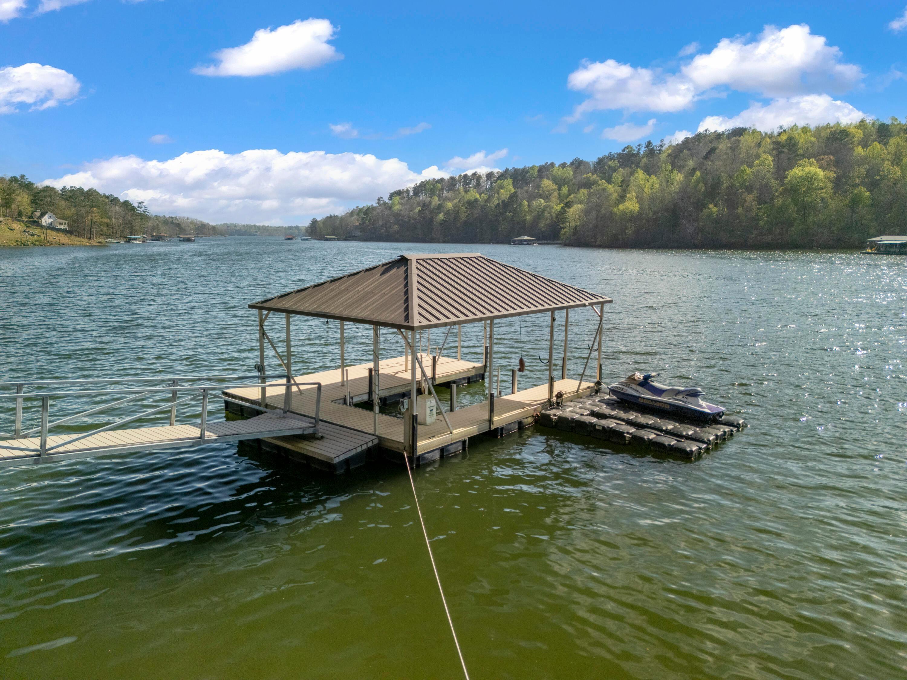 Image 4: DJI_20260401161757_0558_D