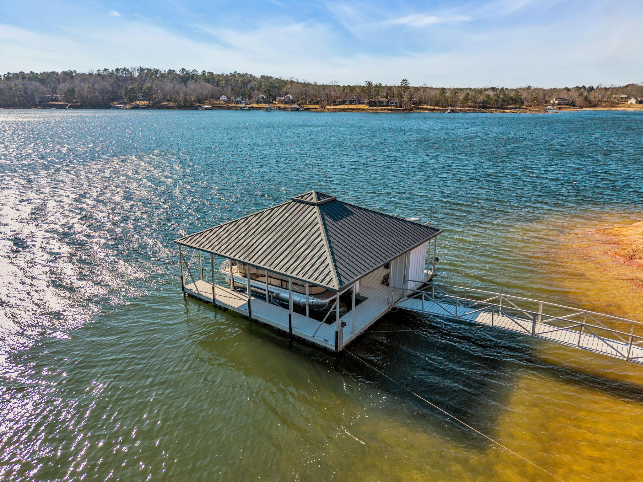 Image 2: Dock