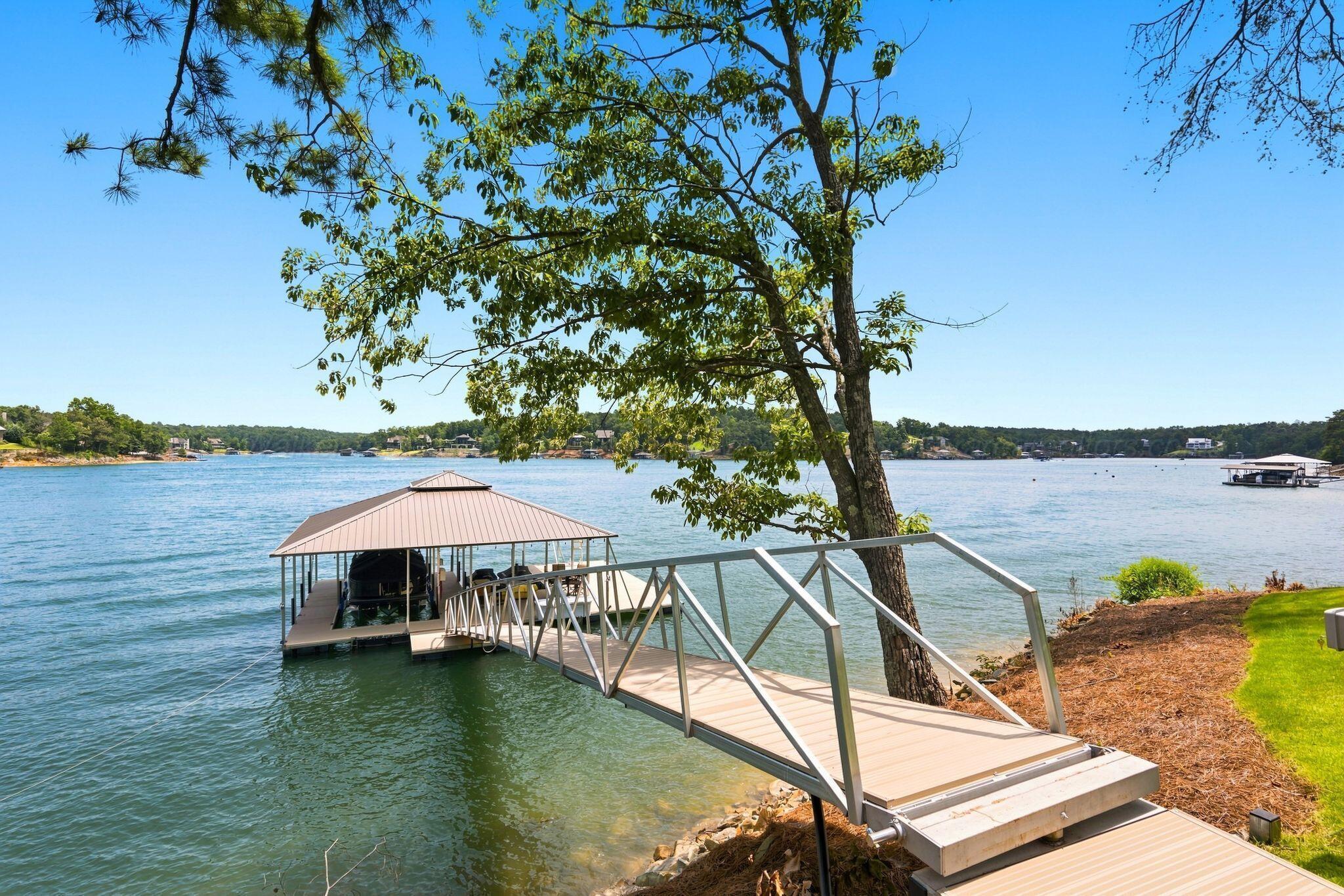Image 2: Dock