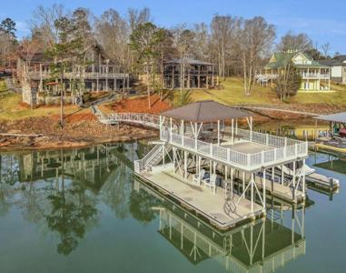 1851 S STONEY POINT Rd