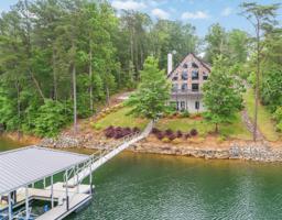 467 BLUEWATER POINTE DRIVE