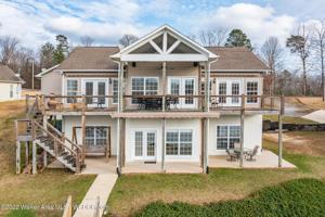 128 LAKE CREEK DRIVE