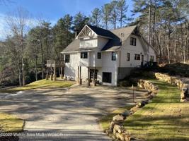 42 LAKE POINTE LANE
