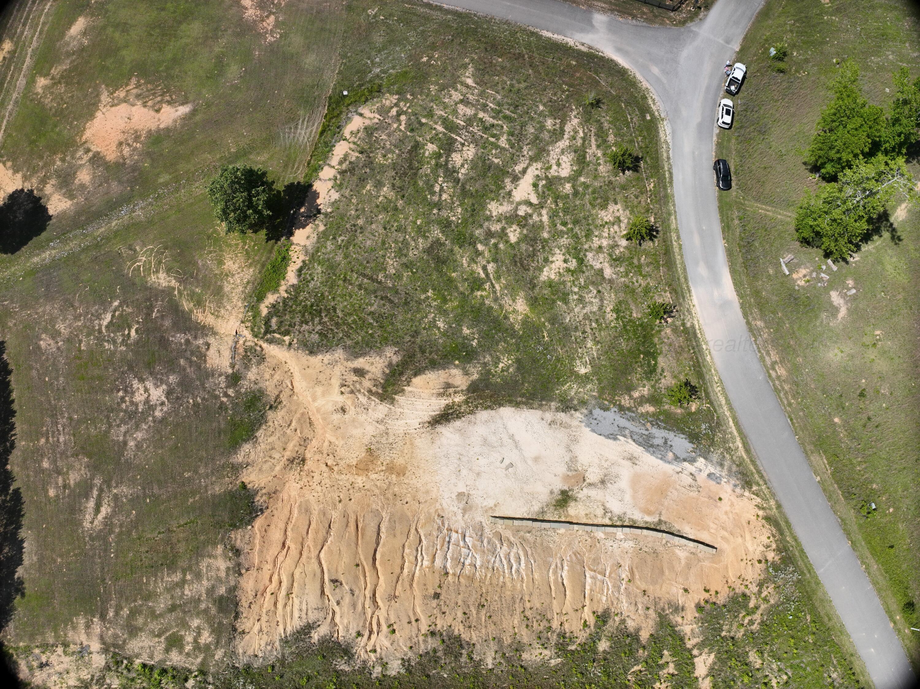 Image 3: DJI_20260517150124_0017_V