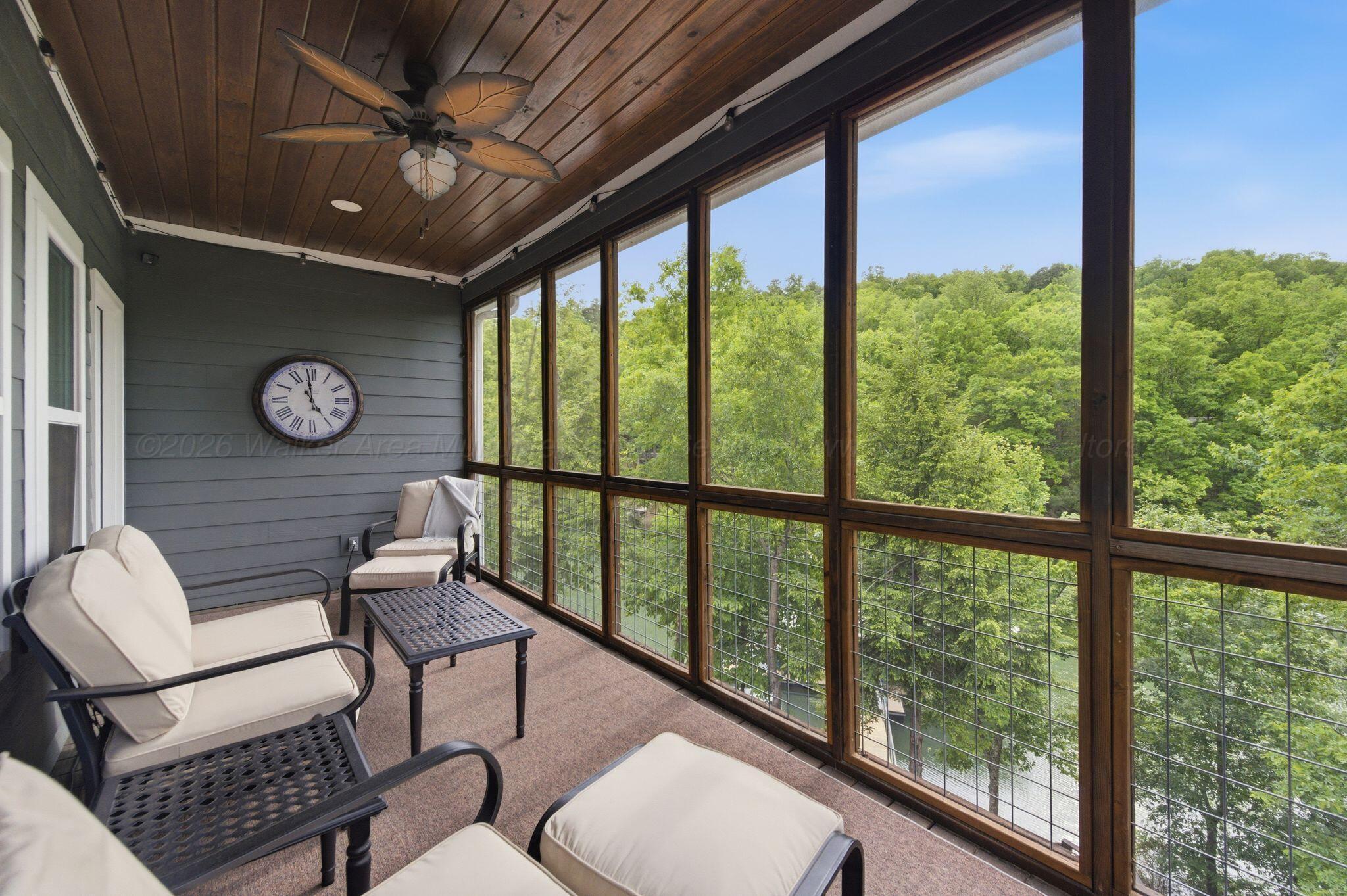 Image 3: Screen Porch