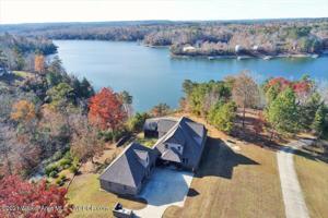 379 EMMONS Dr