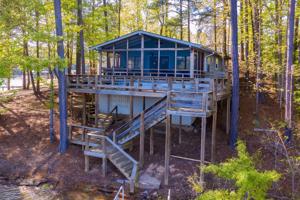403 COUNTY ROAD 881