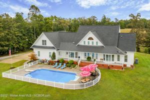 298 LAKEVIEW LANE