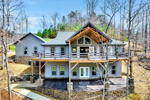 1051 LEGENDARY PARKWAY
