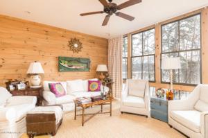 119 TURTLE POINT Dr