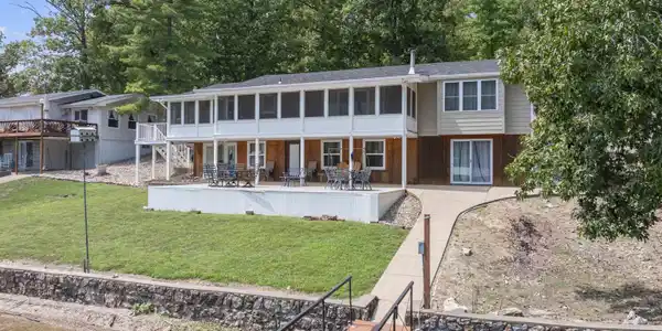 603 Southview
