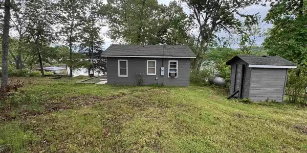 34021 Oak Hill