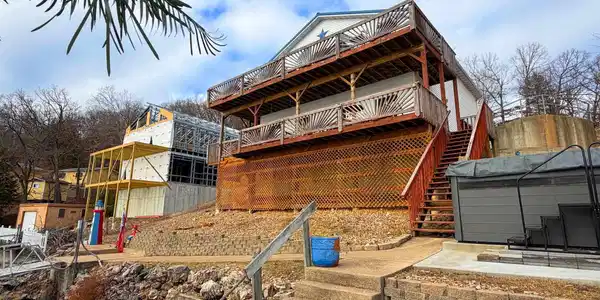27630 Golden Point