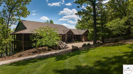 23180 Lake Ridge Dr.