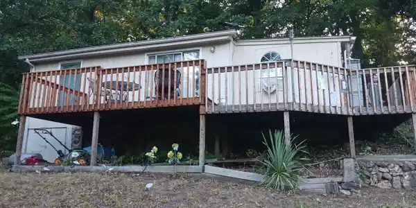 15359 Red Hollow