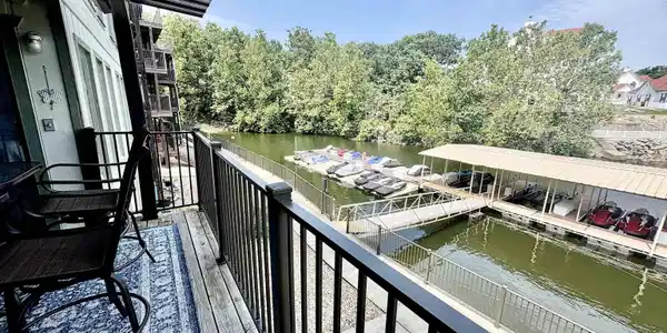 150 Southwood Shores