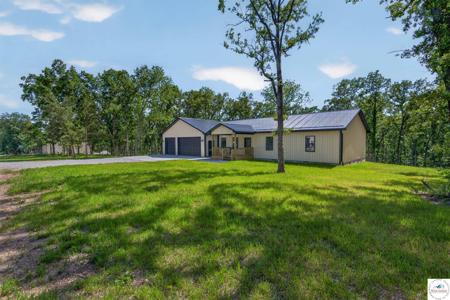 31935 A Truman Ridge