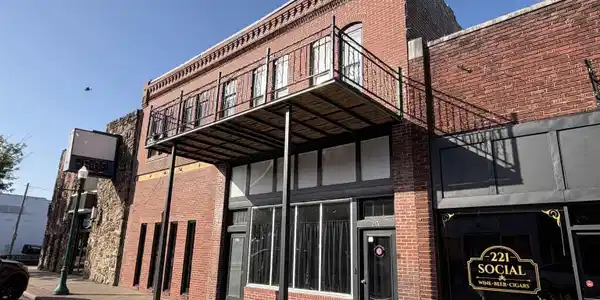 217 W Main